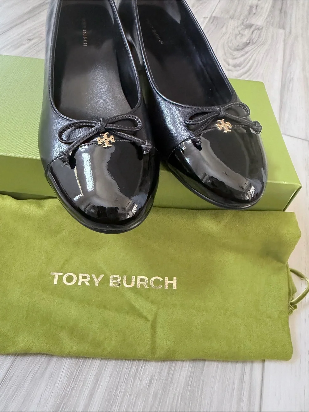 Tory Burch Cap Toe 45mm Black Leather Bow Pumps Heels Women’s 7